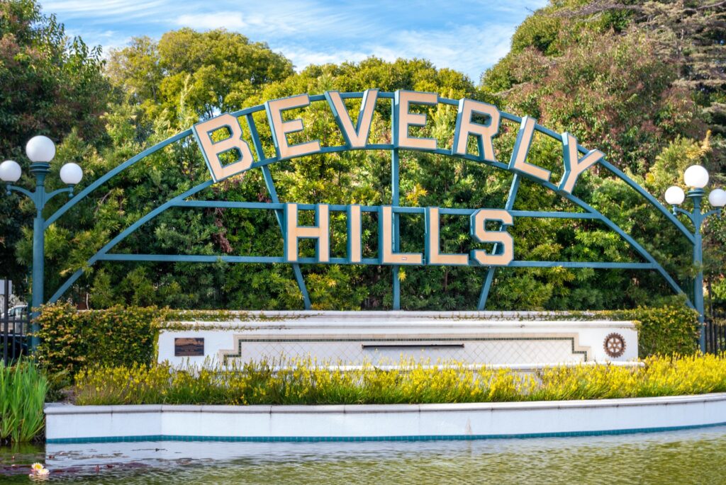 Luxury Estates of Beverly Hills - Expensive and exclusive homes in a world-renowned city
